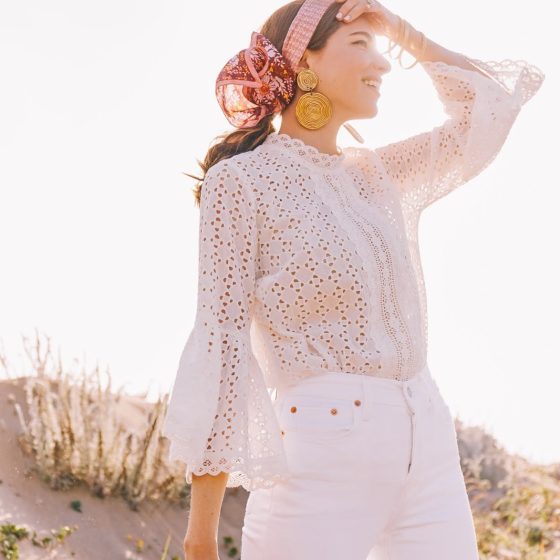 Parallax Post Divided Into Columns